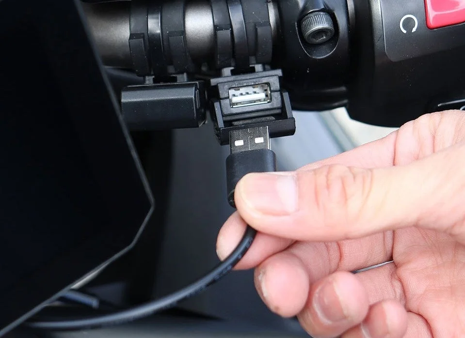 USB電源接続の様子