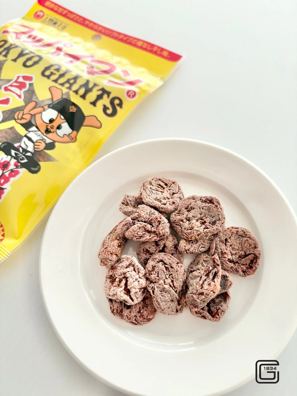 スッパイマン巨人一番たねなしとパッケージ