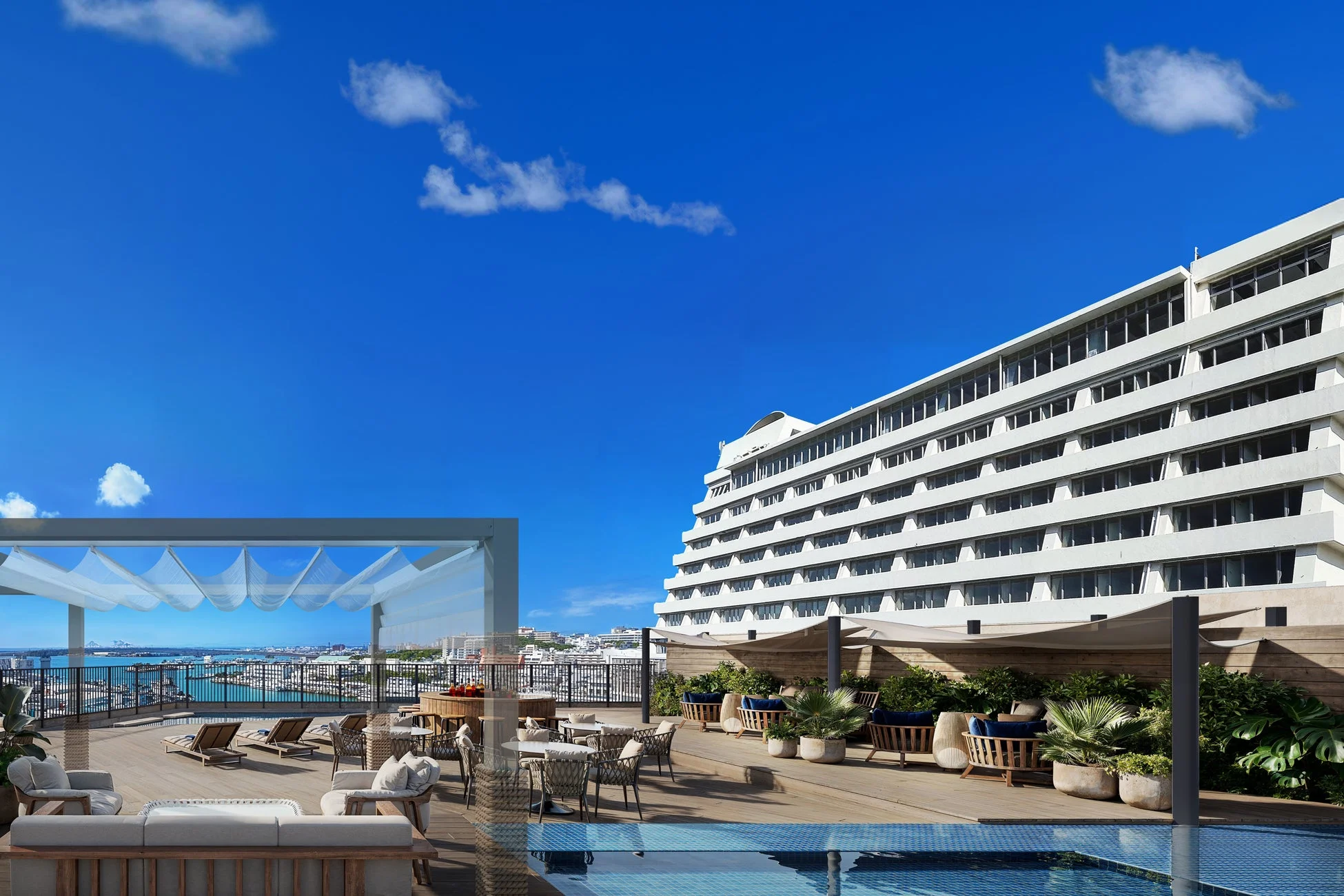 ルーフトッププールと都市景観