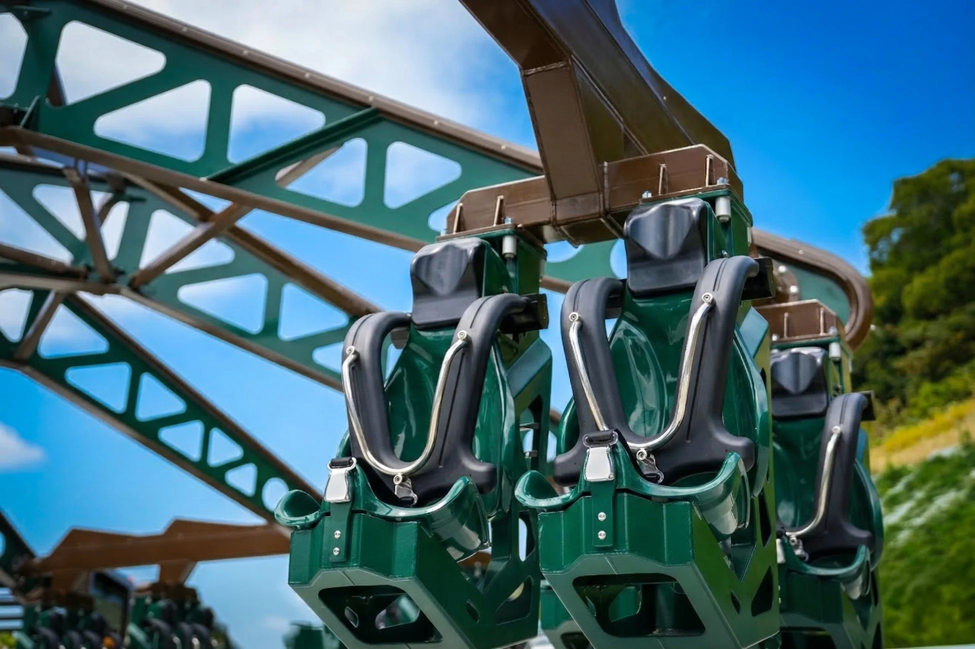 アトラクションの座席