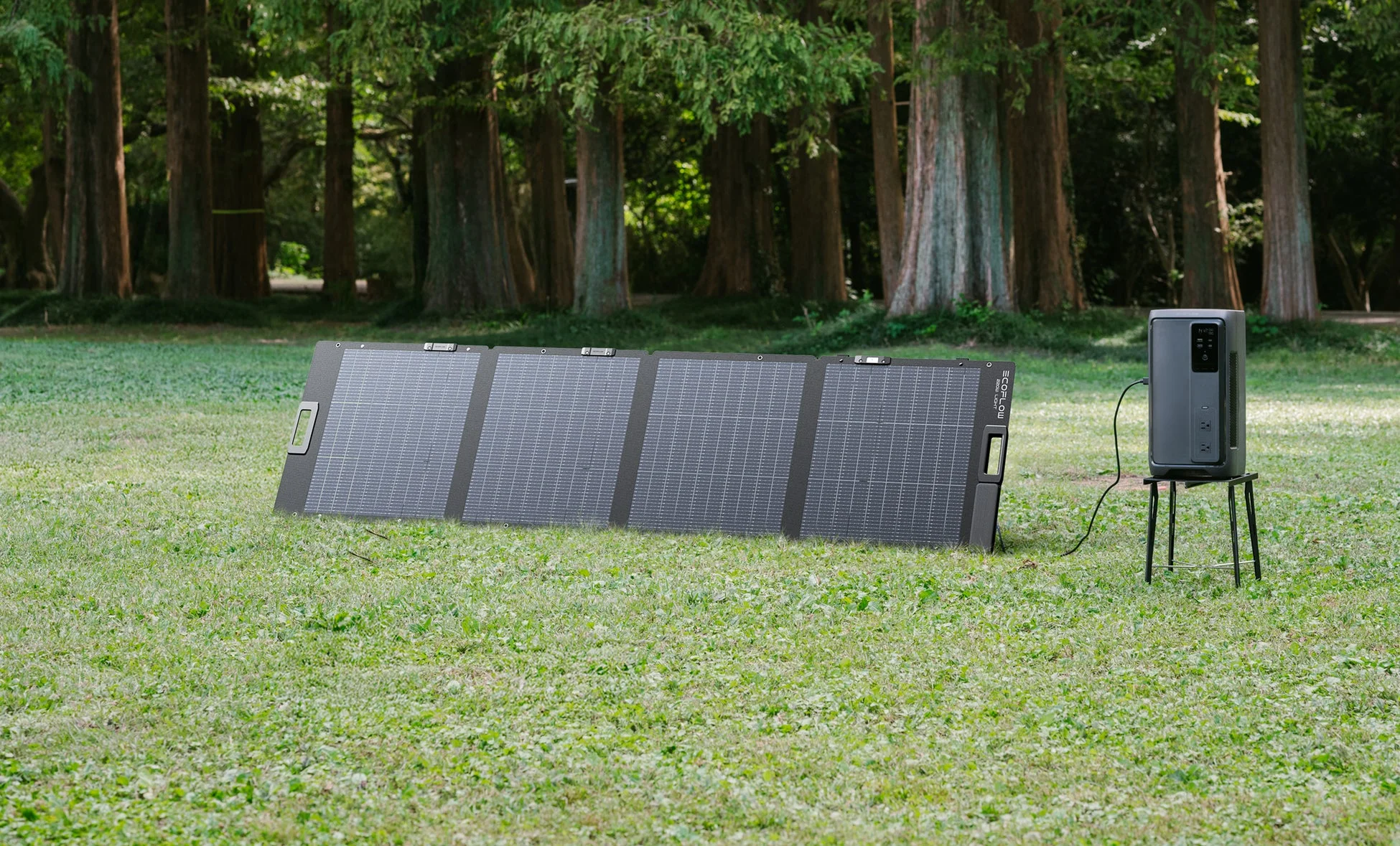 ソーラーパネルとポータブル電源