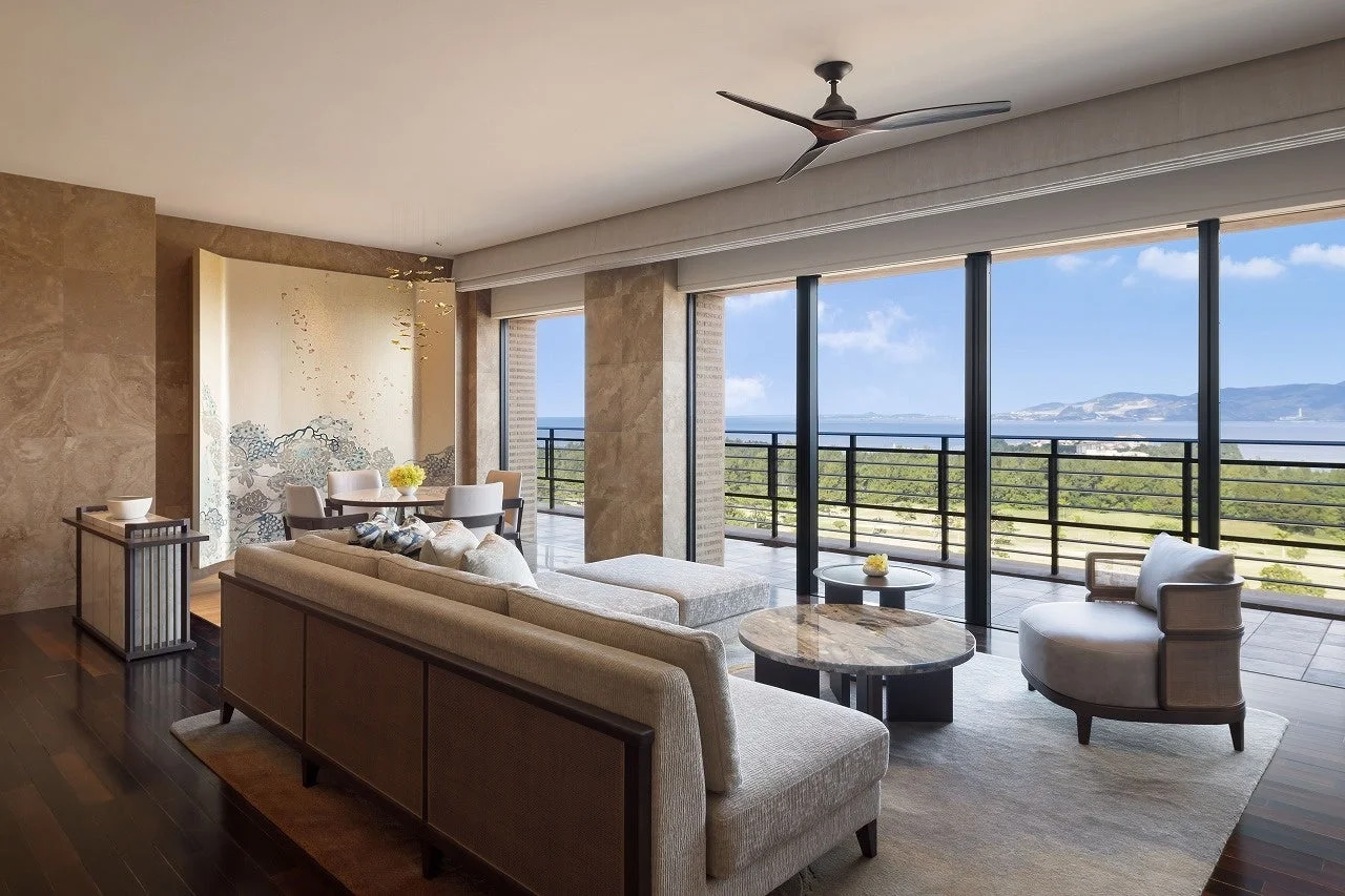 ラグジュアリーなリビング