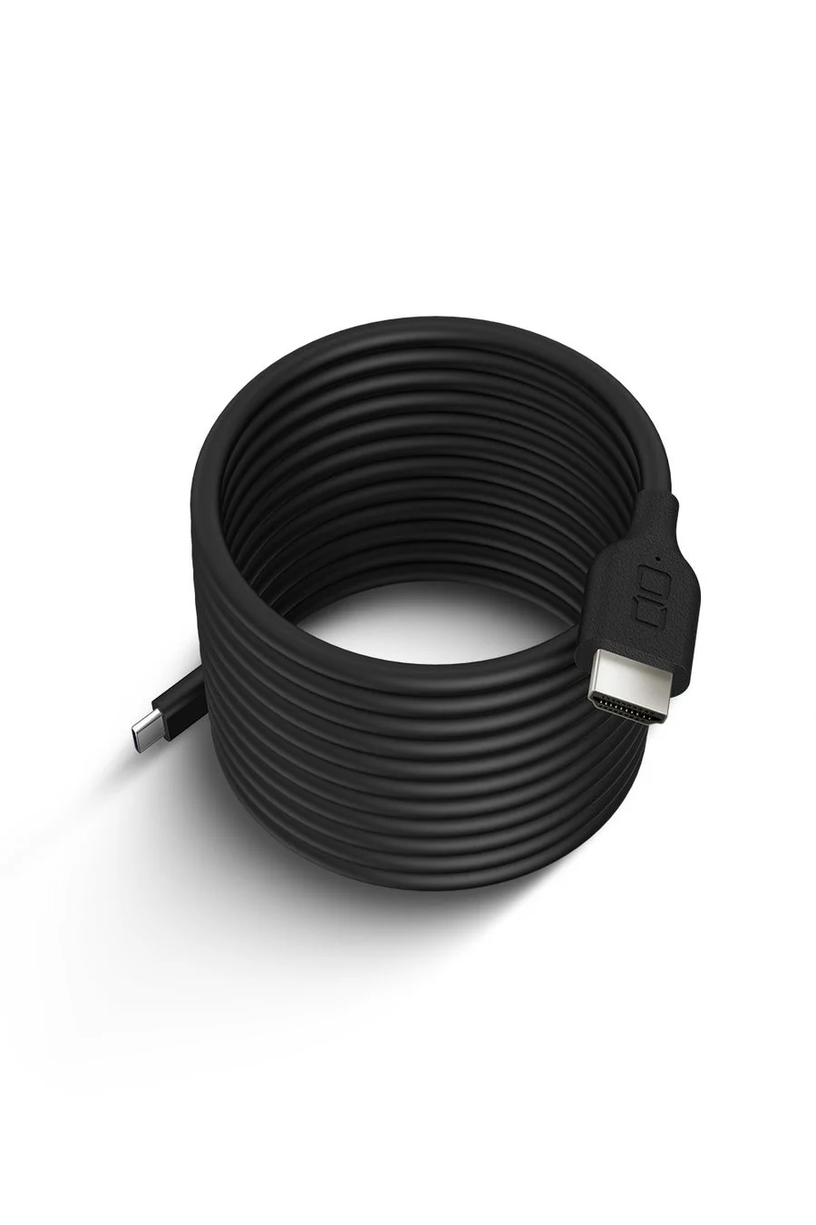 黒いHDMI-USB-Cケーブルが巻かれている