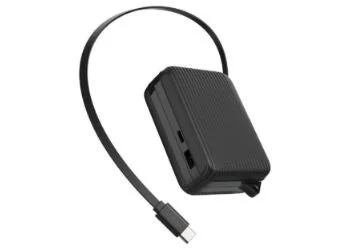 黒色の小型モバイルバッテリー