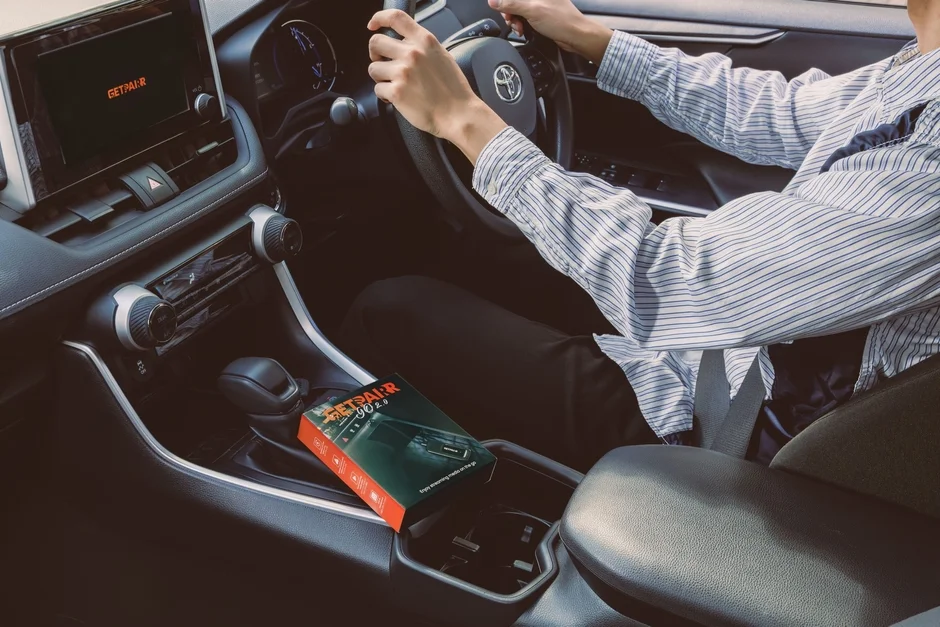 車内にあるGETPA!R製品の箱