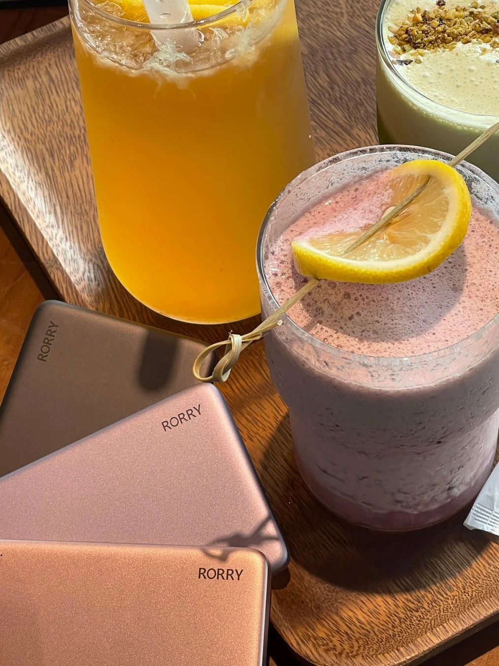 RORRY製品とドリンク