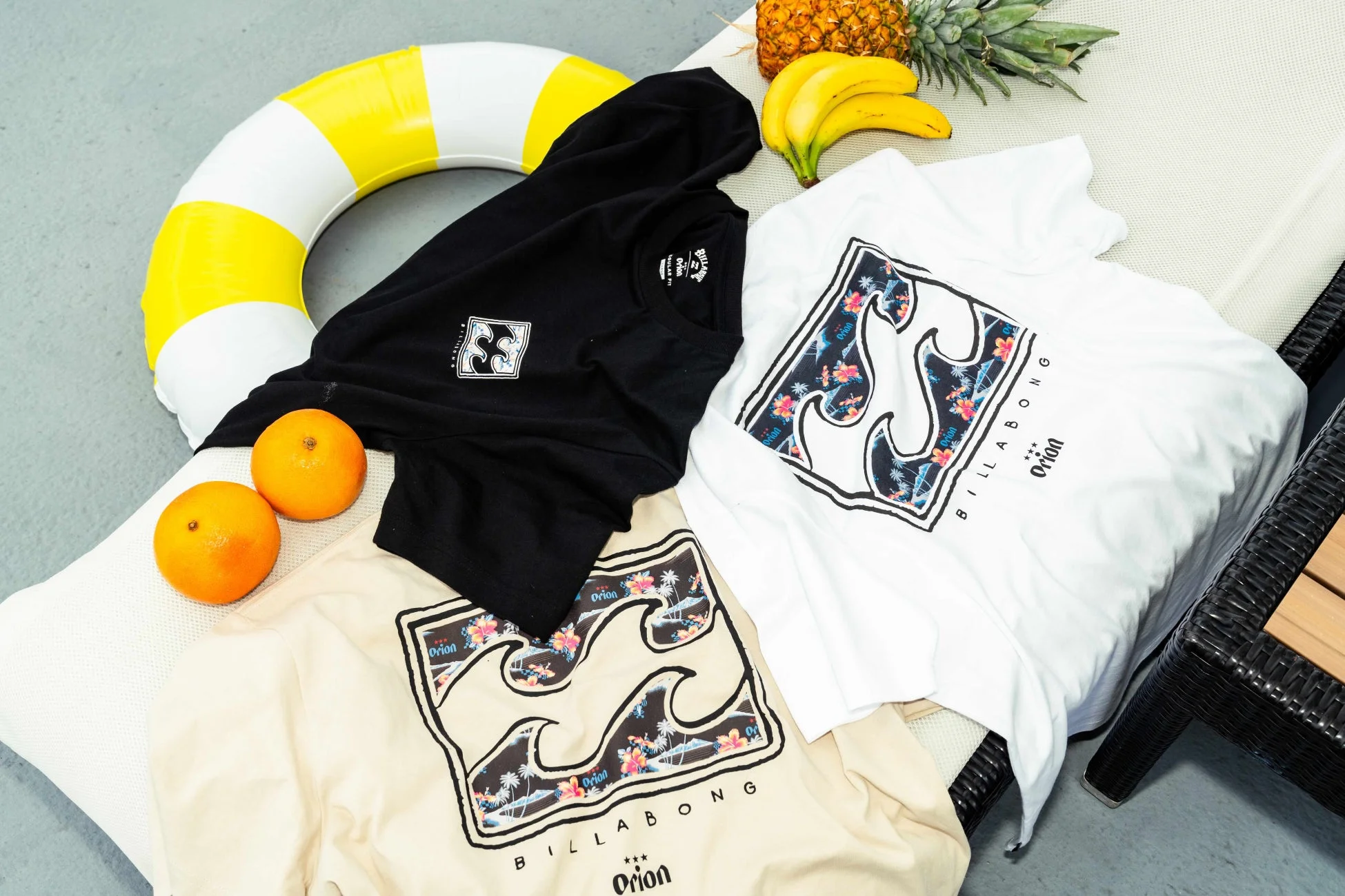 Tシャツとフルーツ