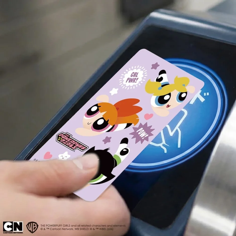 ICカードにかざす様子