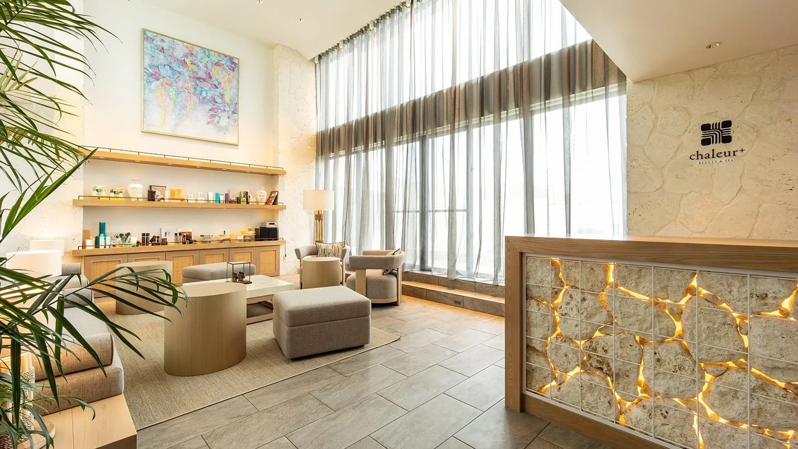 Beauty & Spa chaleur+ Okinawa レセプション