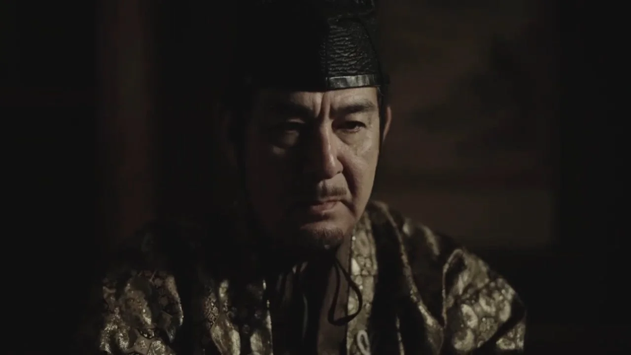 歴史衣装の男性