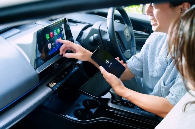 車内でCarPlayを操作する様子