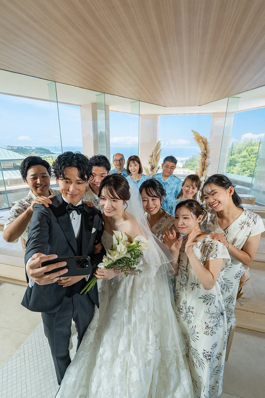チャペルでの集合写真