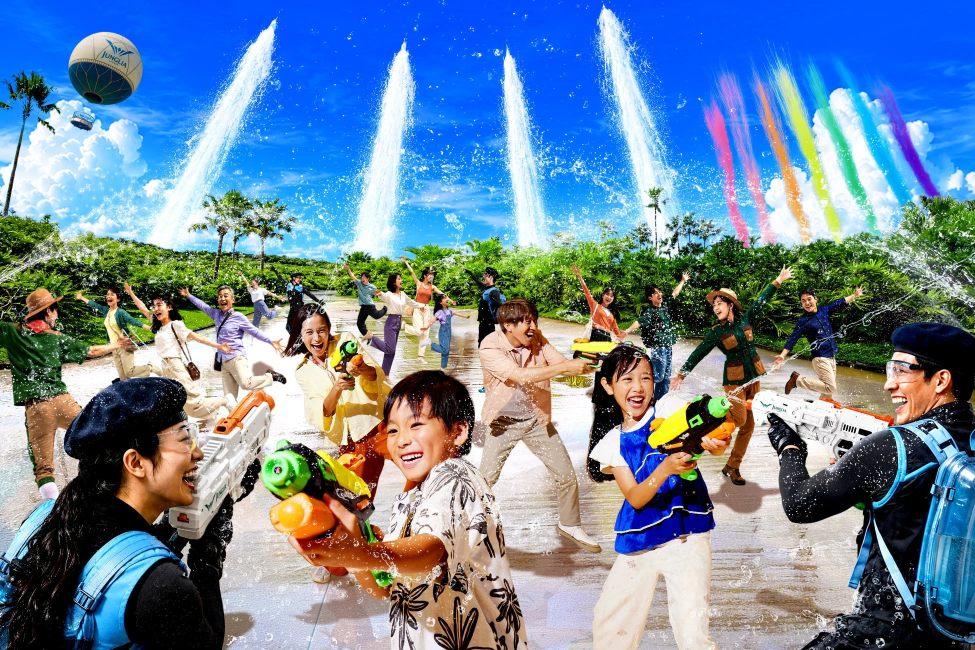 水遊びを楽しむ人々